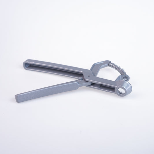 Olive Pitter 18cm Heavy-Duty Cast Aluminium