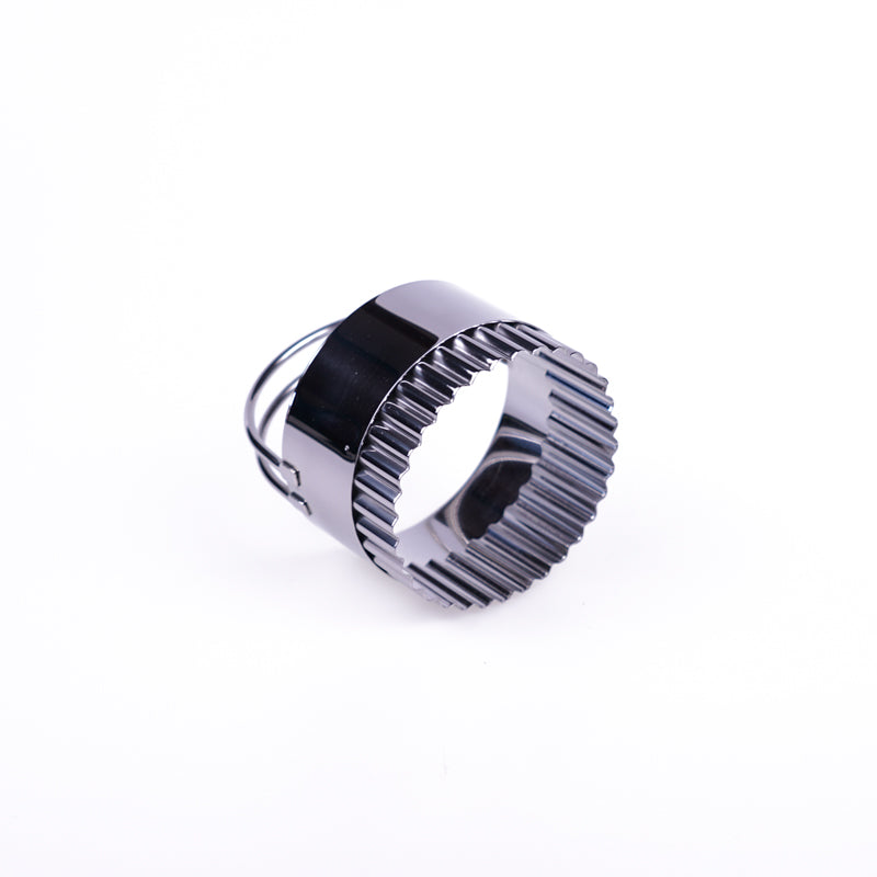 Round Fluted Pastry Cutter 70mm Stainless Steel with Handle